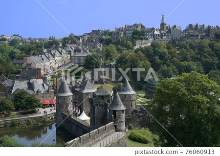 View the town from Fougères Castle View the town from Fougères Castle 76060913
