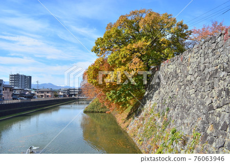 Castle ruins and blue sky in Kajo Park, Yamagata City 76063946