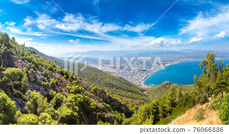 Panoramic view of Loutraki, Greece 76066886