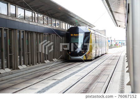 New modern tram in Dubai, UAE 76067152