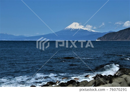 Suruga Bay Ferry and Mt. Fuji Suruga Bay Ferry and Mt. Fuji 76070291