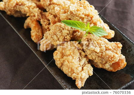 鹹酥雞 鹹酥雞 76070336
