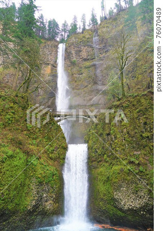 Martonoma Falls Martonoma Falls 76070489