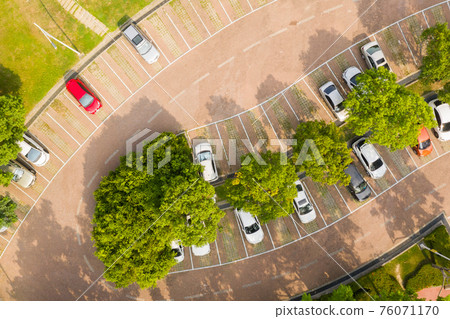 aerial view of parking lot 76071170