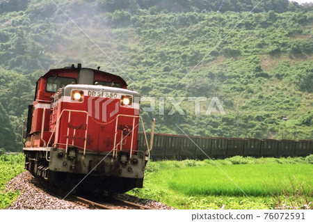 JR Freight DD51 + Seki 6000 76072591