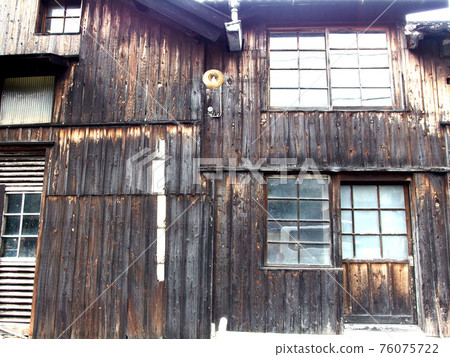 小豆島復古建築燒杉木窗框 小豆島復古建築燒杉木窗框 76075722