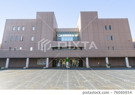 Tsu City, Mie Prefecture, Mie Prefectural Library in fine weather Tsu City, Mie Prefecture, Mie Prefectural Library in fine weather 76080854