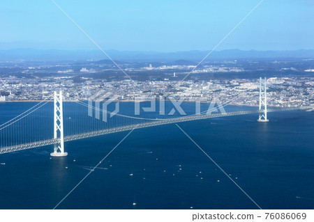 Akashi Kaikyo Bridge Akashi Kaikyo Bridge 76086069