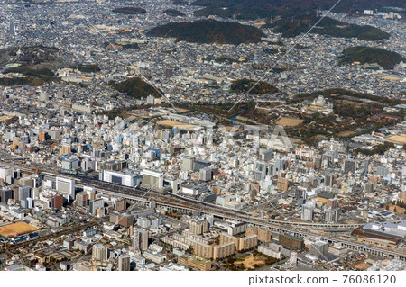Aerial view of the vicinity of Himeji Station from the southeast direction Aerial view of the vicinity of Himeji Station from the southeast direction 76086120