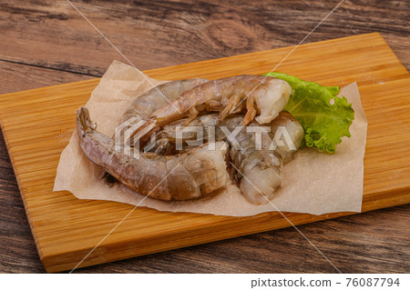 Raw tiger prawn for cooking Raw tiger prawn for cooking 76087794