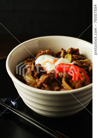 Gyudon onsen tamago Gyudon onsen tamago 76087884