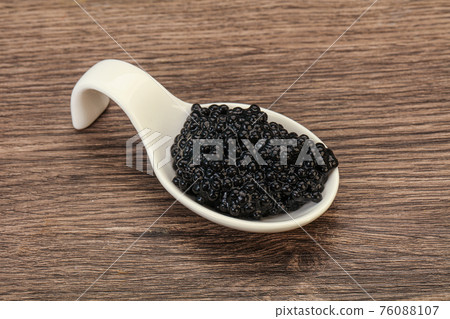 Luxury strugeon fish black caviar 76088107