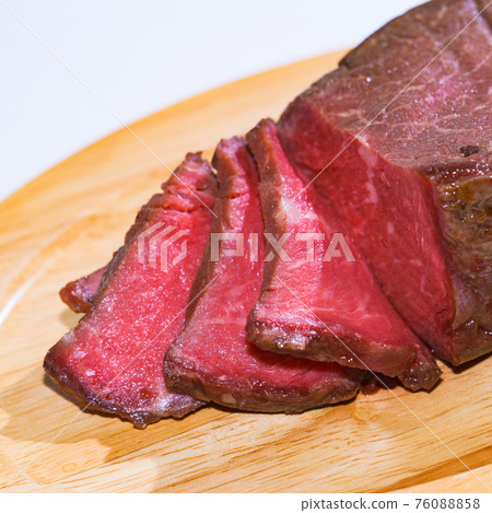 Roast beef meat dish backorder [image of hometown tax payment] 76088858