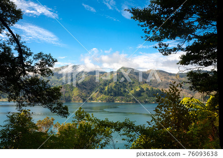 Marlborough Sounds framed view from Queen Charlotte Track Marlborough Sounds framed view from Queen Charlotte Track 76093638