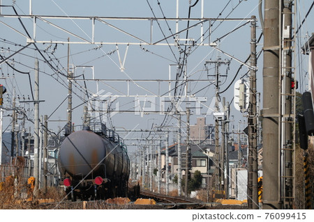 EF210 tank freight train running on the Utsunomiya line EF210 tank freight train running on the Utsunomiya line 76099415
