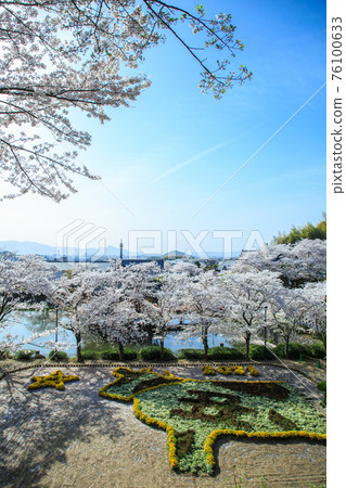 Abe Monjuin Jumbo Zodiac Flower Painting 76100633