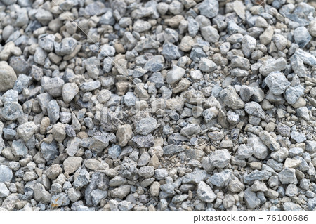 Gravel and crushed stone unloaded from the dump 76100686