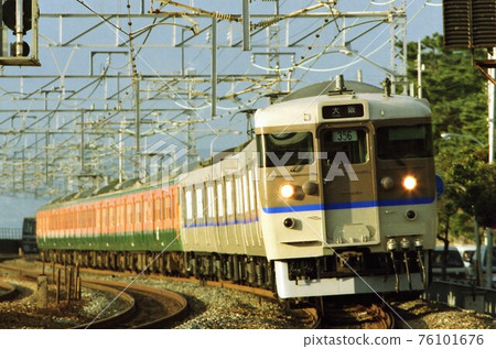 JR West 113系列快速 JR West 113系列快速 76101676