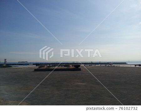 Coast 1 76102732