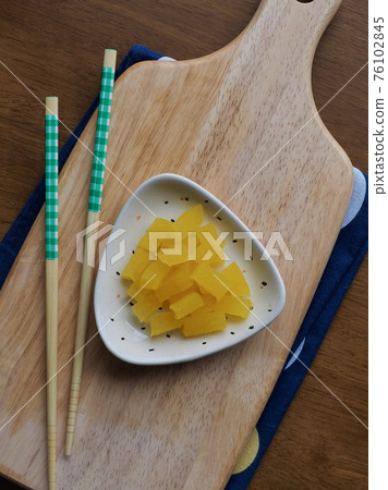 Asian food danmuji 76102845
