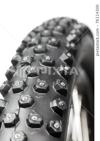 Bicycle wheel with winter tyre Bicycle wheel with winter tyre 76114300