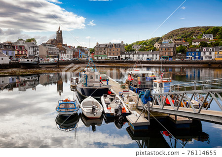 Tarbert Harbour Argyll and Bute Scotland UK Tarbert Harbour Argyll and Bute Scotland UK 76114655