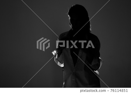 Fashion Beauty Woman has short straight black hair sexy monochrome 76114851