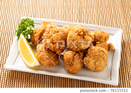 Fried chicken. Fried chicken. 76115552