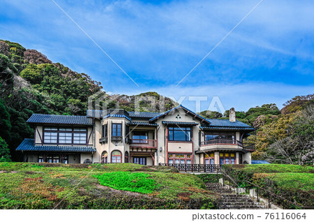 Kamakura Museum of Literature Spring Scenery Western-style Building Hase 76116064