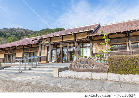 天氣晴朗的石見銀山世界遺產中心,島根縣小田市 天氣晴朗的石見銀山世界遺產中心,島根縣小田市 76116624