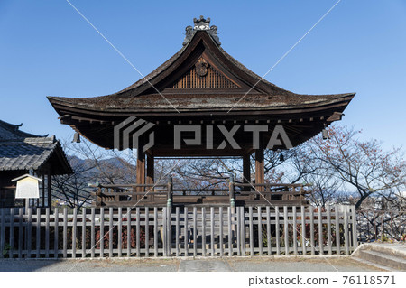 Kannon Stage of Mitsui Temple 76118571