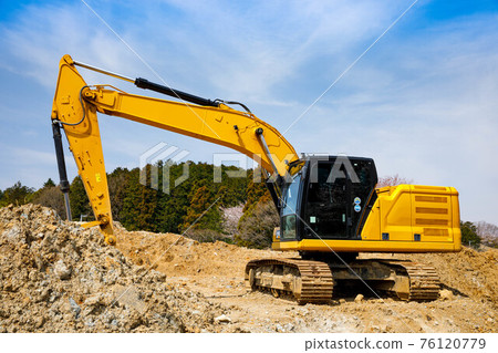 Construction machinery, construction vehicles, heavy machinery, power shovels, backhoes Construction machinery, construction vehicles, heavy machinery, power shovels, backhoes 76120779