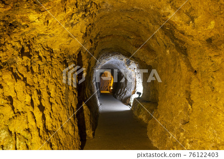 島根縣織田市世界文化遺產石見銀山龍源寺麻布口 76122403