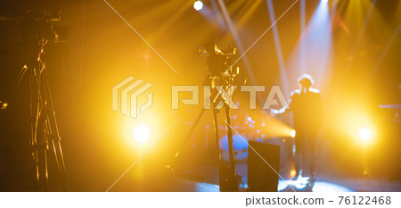 stream at a concert in a hall without spectators stream at a concert in a hall without spectators 76122468