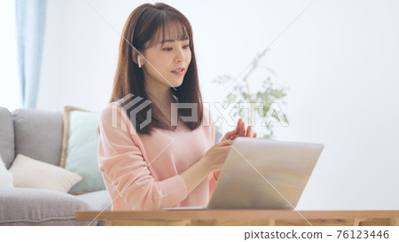 Home online meeting image 76123446