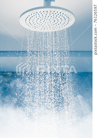 douche with flowing water and steam douche with flowing water and steam 76126597