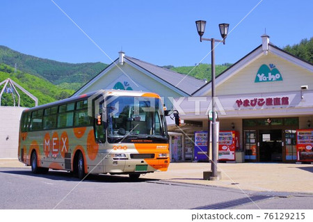 在盛岡宮古之間運行的巴士 在盛岡宮古之間運行的巴士 76129215