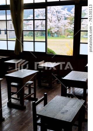 茨城縣醍醐町春天的原宇和岡小學 茨城縣醍醐町春天的原宇和岡小學 76130113