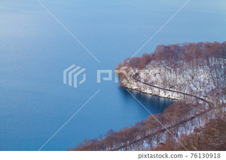 十和田湖在冬天 十和田湖在冬天 76130918