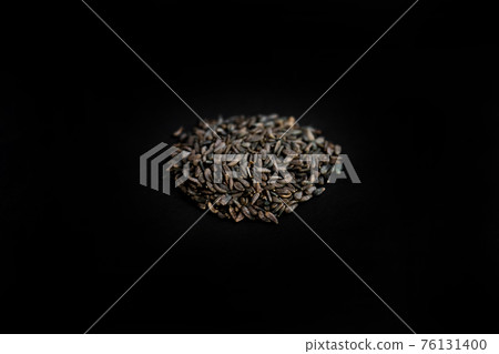 中草藥牛d牛d 76131400