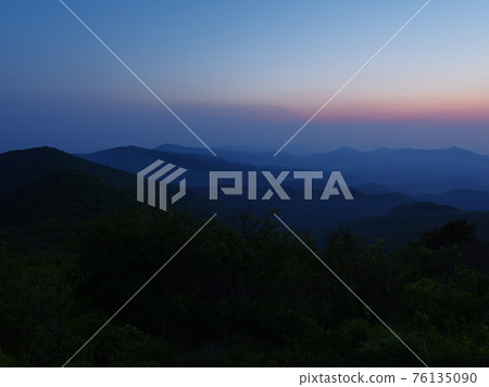 Gangwon-do. Hambaksan. Sunrise. Jumok. Ridge 76135090
