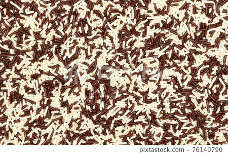 Milk and white chocolate hagelslag (sprinkles) Milk and white chocolate hagelslag (sprinkles) 76140790
