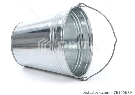 Empty metal bucket 76145679