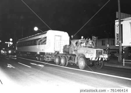 新幹線將於午夜通過陸路運送到青梅鐵路公園 76146414