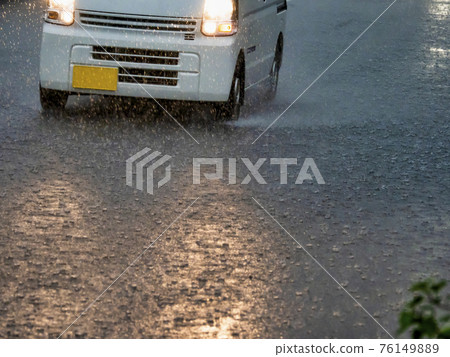 Heavy rain Heavy rain 76149889