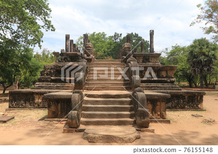 Polonnaruwa Ruins Polonnaruwa Ruins 76155148