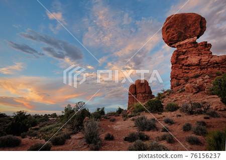 Sunset at Balanced Rock, Arches National Park, Utah, USA Sunset at Balanced Rock, Arches National Park, Utah, USA 76156237