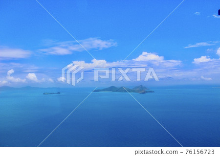 Over Hamilton Island, Australia 76156723