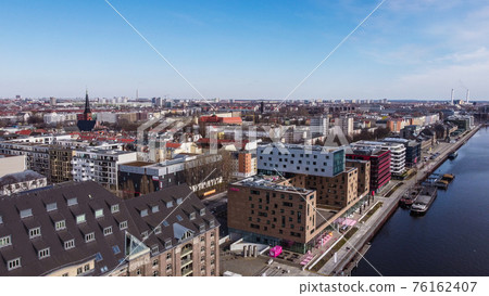 The banks of River Spree in Berlin The banks of River Spree in Berlin 76162407