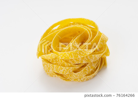 Fettuccine pasta noodles Italian ingredients 76164266
